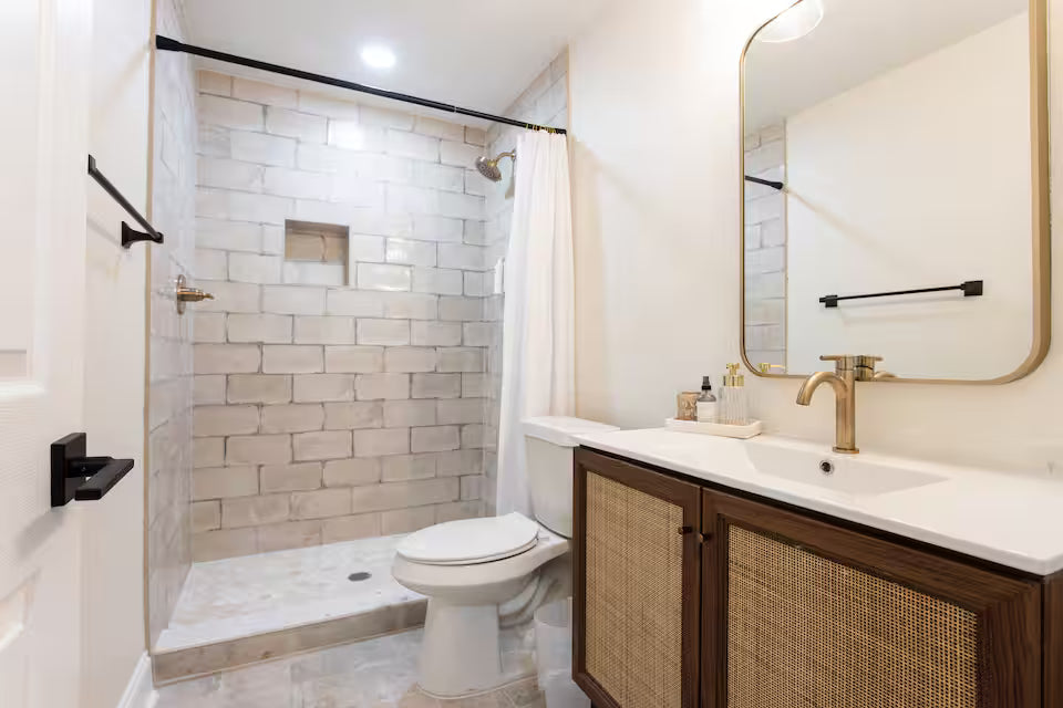 Stylish St Pete Bachelorette Stay with Spacious Group Layout