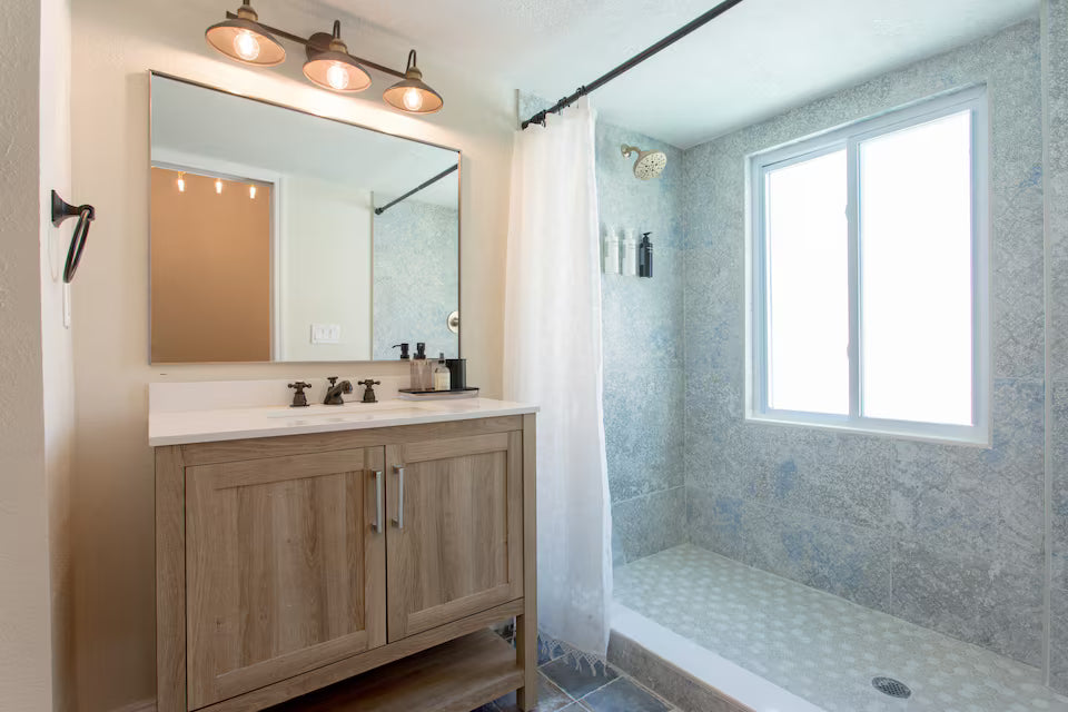 Stylish St Pete Bachelorette Stay with Spacious Group Layout