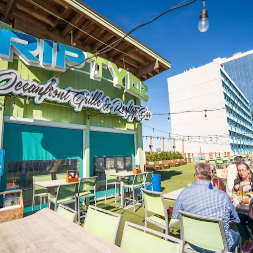 RipTydz Oceanfront Grille & Rooftop Bar