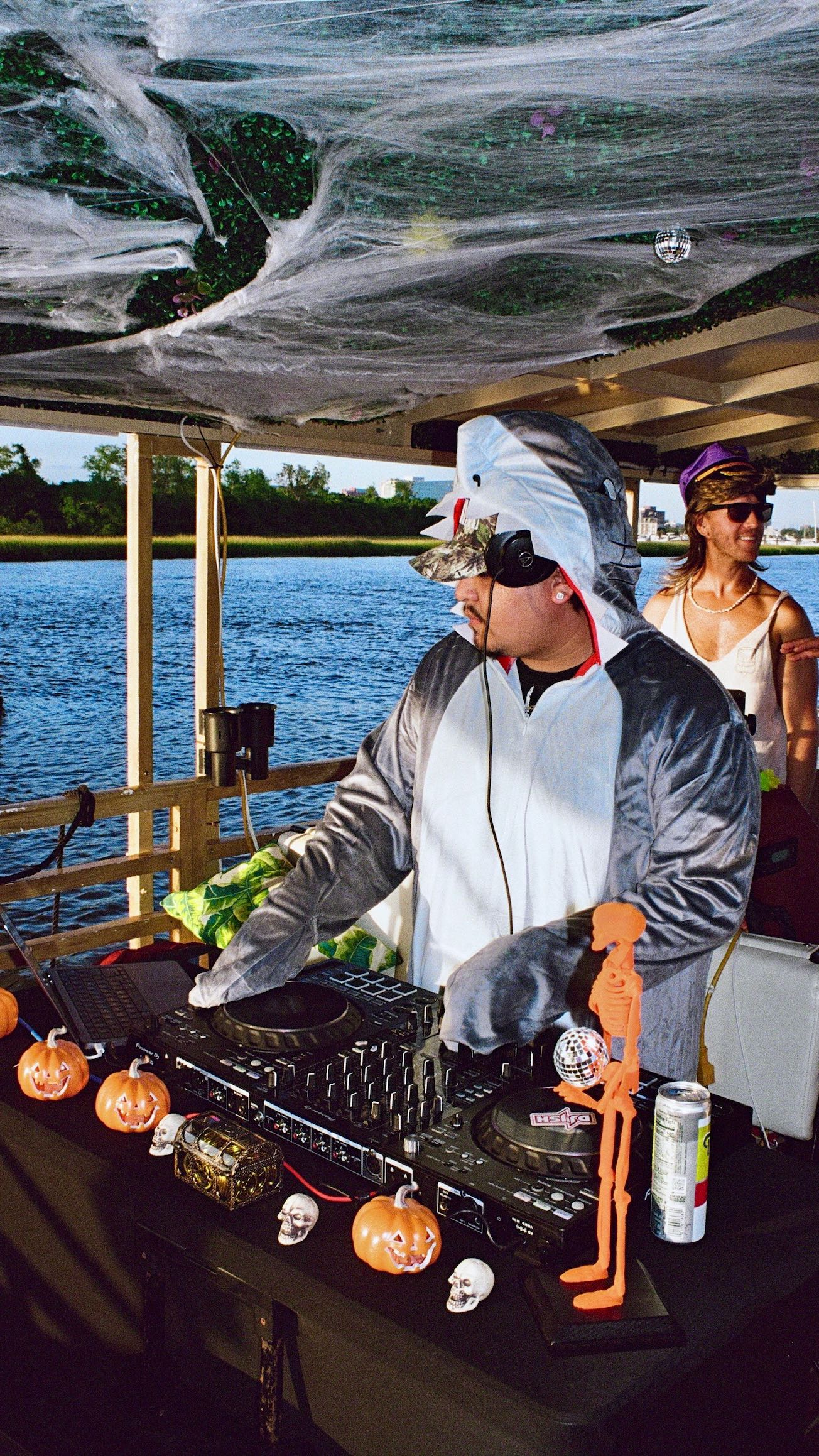 Tiki Tours Of Charleston