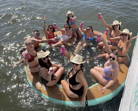 Charleston Party Cat