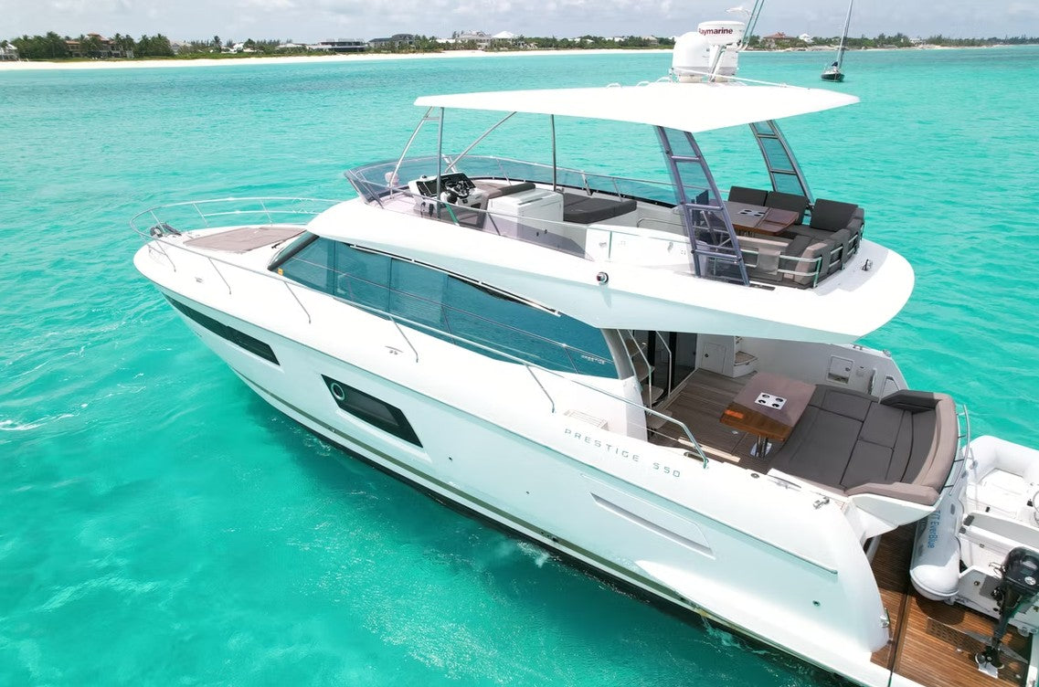 Luxury Yacht Charters – Destin & Emerald Coast