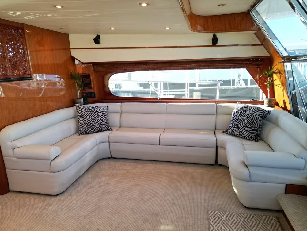 Luxury Yacht Charters – Destin & Emerald Coast