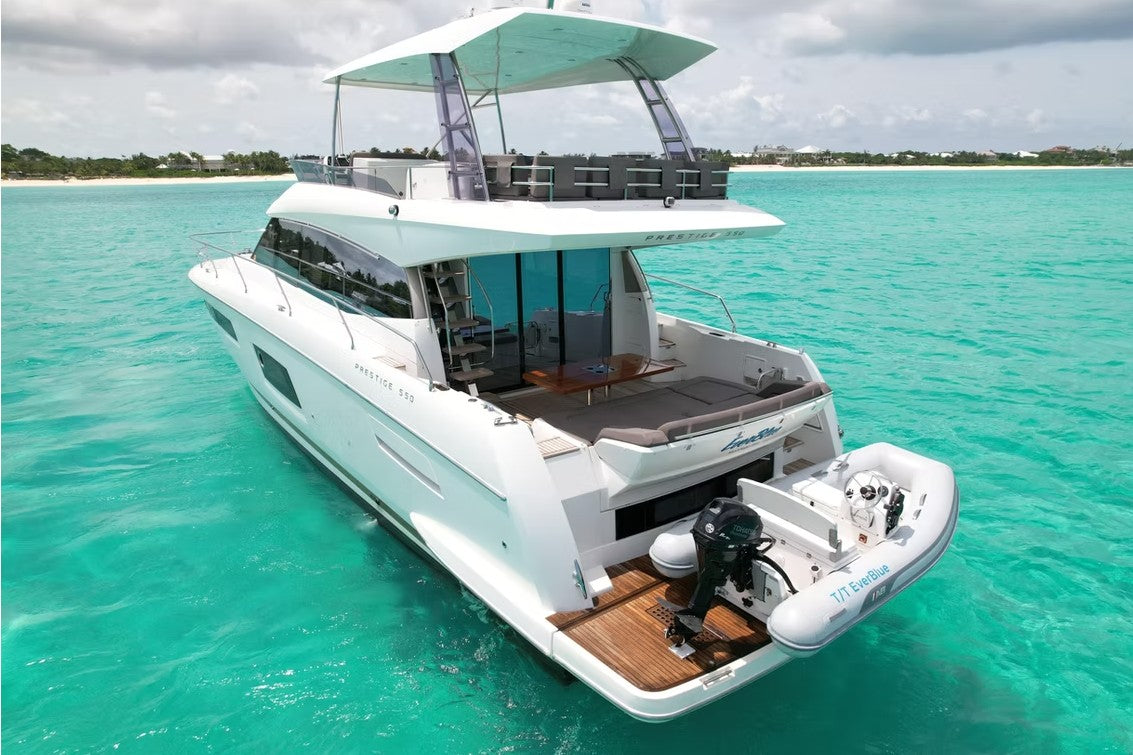 Luxury Yacht Charters – Destin & Emerald Coast