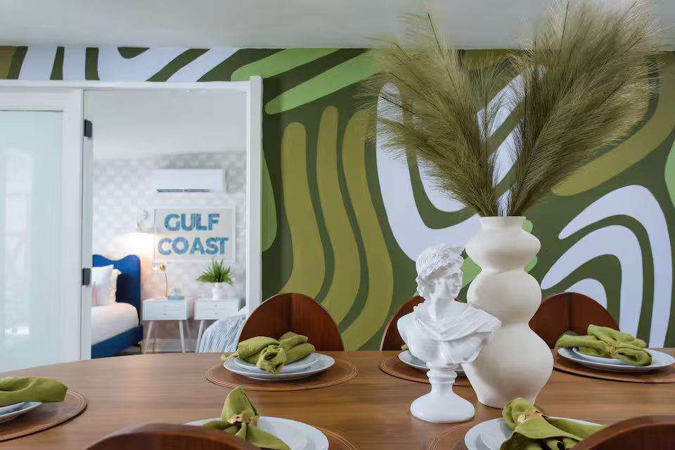 Stylish St Pete Bachelorette Stay with Spacious Group Layout
