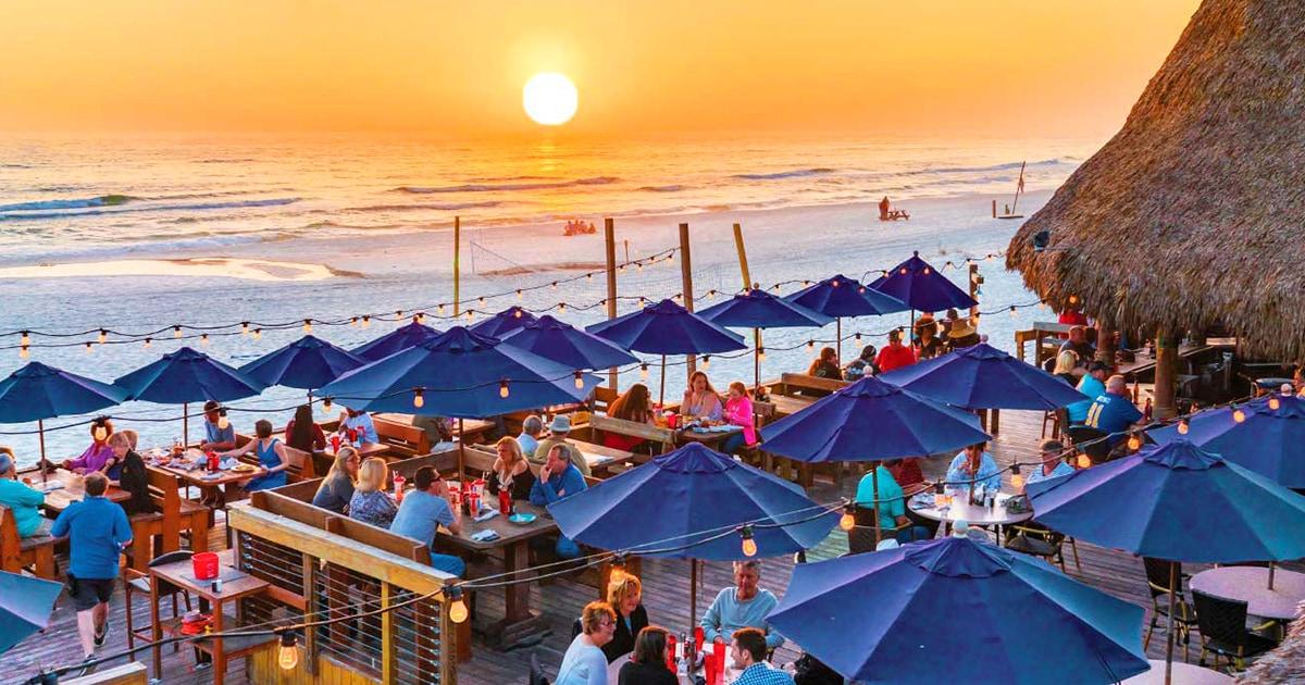 Sharky’s Beachfront Restaurant