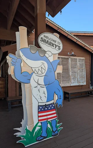 Sharky’s Beachfront Restaurant