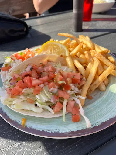 Sharky’s Beachfront Restaurant