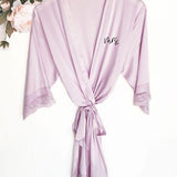 Mrs satin lace robes small text - robe Mrs satin lace